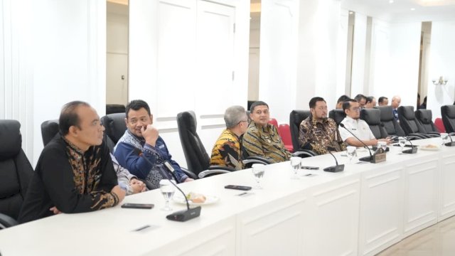 Wali Kota Makassar Komitmen Tingkatkan Kepatuhan Wajib Pajak Lewat PKS Tripartit