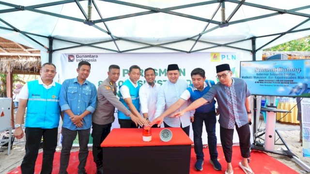 Gubernur Sulsel Andi Sudirman Resmi Buka Katinting Race 2025, Ajak Peserta Junjung Sportivitas