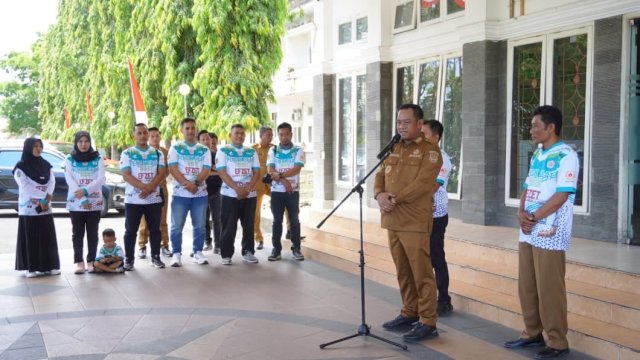 Bupati Luwu Lepas Kontingen Pencak Silat untuk Pra Porprov Sulsel 2025 di Parepare