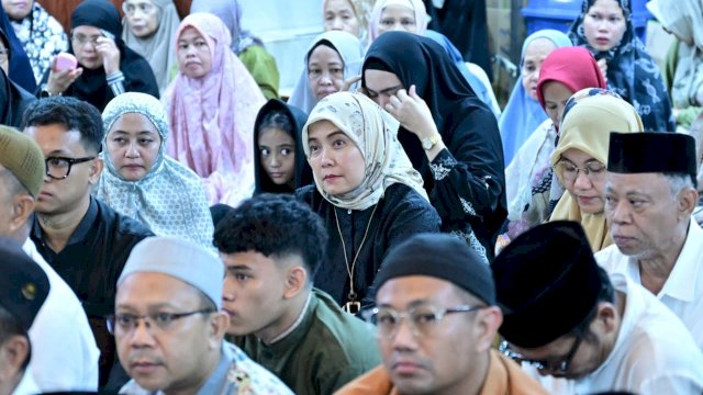 Aliyah Mustika Ilham Hadiri Doa Mengenang dr. Abdul Azis: &ldquo;Beliau Pejuang Kemanusiaan Sejati&rdquo;