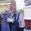 Dekranasda Kota Makassar Raih Juara 2 Parade Wastra pada Penutupan Expo Kreatif Andalan 2025