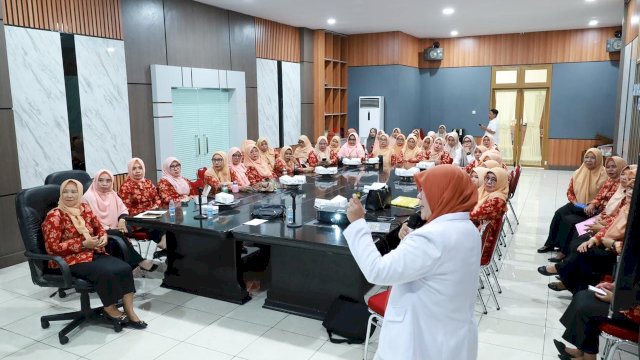 DWP Bulukumba Gelar Penyuluhan Penggunaan Antibiotik yang Bijak