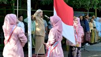 HUT ke-80 PGRI dan HGN 2025, Aliyah Mustika Ilham: Guru Bukan Sekadar Mengajar, tetapi Mendidik dengan Hati