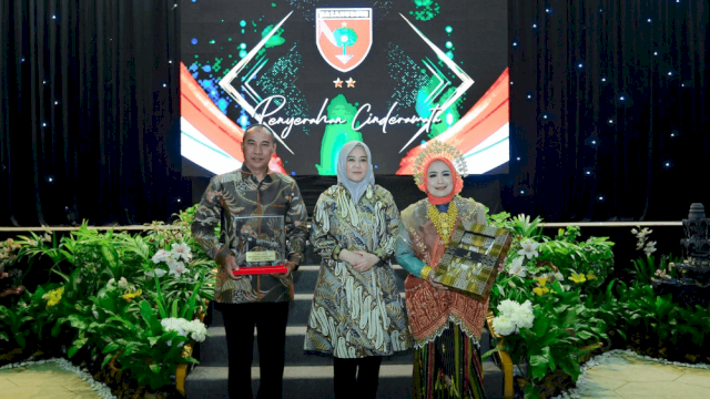 Wakil Gubernur Sulawesi Selatan, Fatmawati Rusdi, menegaskan pentingnya sinergi yang solid antara Pemerintah Provinsi Sulawesi Selatan dan TNI dalam menjaga stabilitas serta keamanan daerah.