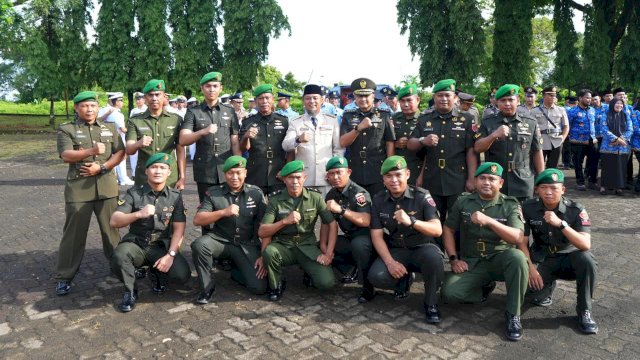 Apresiasi Jasa Tenaga Kesehatan: &ldquo;Generasi Sehat, Masa Depan Hebat&rdquo;**