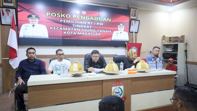 Sidak Malam, Appi&ndash;Aliyah Pastikan Pemilihan RT/RW Aman dan Bebas Konflik di Ujung Tanah
