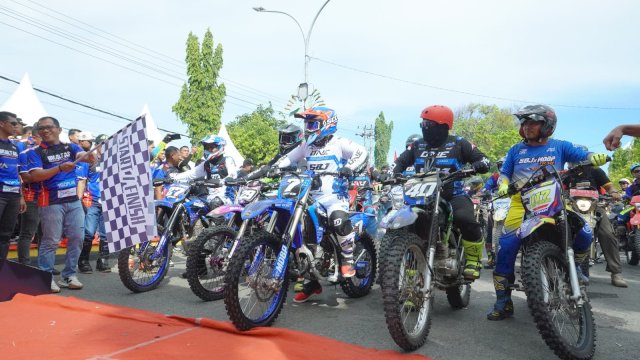 Bupati Luwu Lepas Ribuan Rider pada One Day Trail Adventure Bhayangkara Jelajah Alam Luwu
