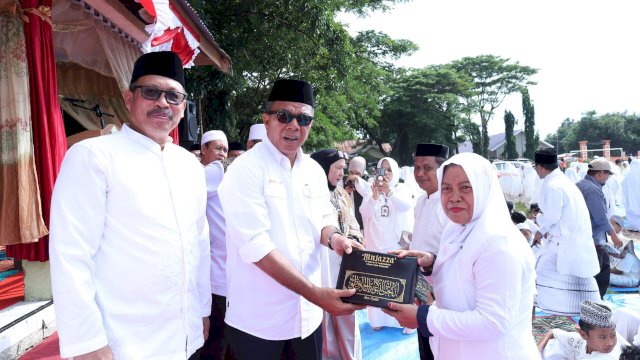 Bupati Andi Utta Launching Khatmil Qur&rsquo;an Per Pekan di Bontomacinna