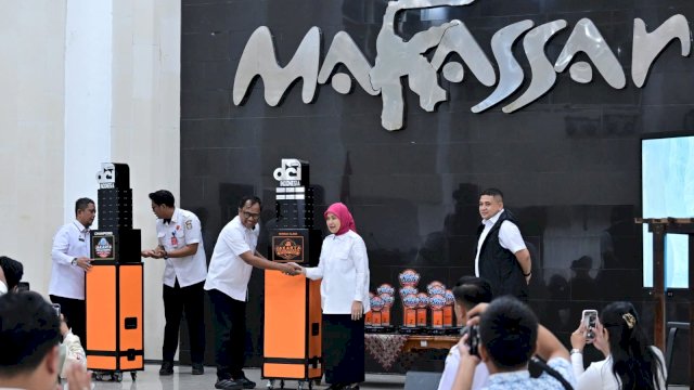 Munafri&ndash;Aliyah Apresiasi Prestasi Juara Umum Drum Corps Makassar di JDCI 2025