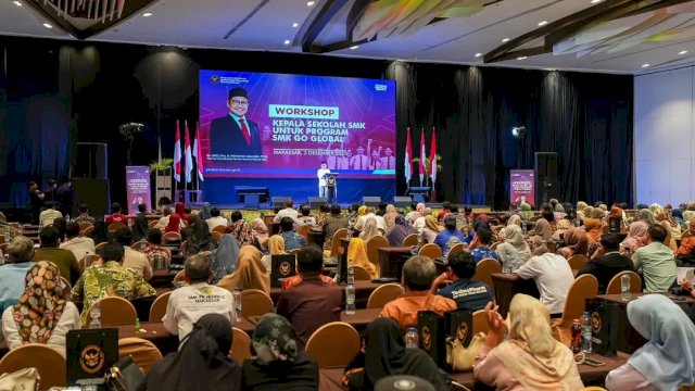 Syaharuddin Alrif Kupas Capaian dan Arah Pembangunan Sidrap di Dialog Paraikatte TVRI Sulsel