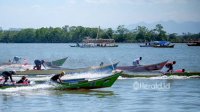 Perahu Jolloro Terbalik di Perairan Pangkep, Camat Liukang Tupabbiring Tewas