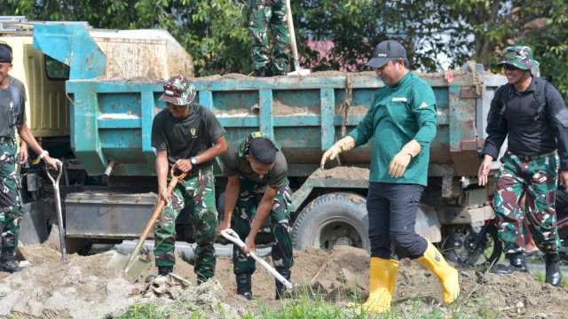 Sinergi Bangun Daerah, Bupati Luwu Utara dan Yonif 872/Andi Djemma &ldquo;Sulap&rdquo; Pasar Bonebone Jadi Bersih dan Sehat