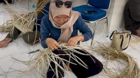 Tingkatkan Produktivitas, Pelaku UMKM Bulukumba Ikuti Pelatihan Anyaman Daun Lontar