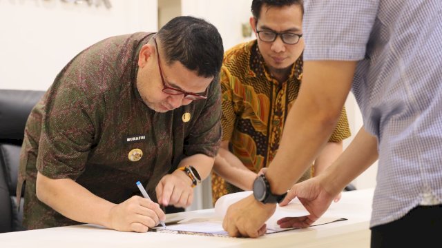 OPD Teken Perjanjian Kinerja 2026, Munafri Dorong Kerja Presisi dan Kolaborasi Nyata