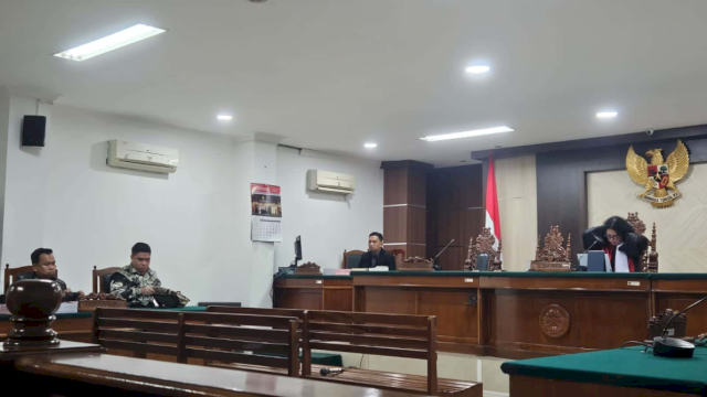 Suasana Pembacaan Putusan SidanG praperadilan Irman Yasin Limpo