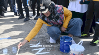Pelajar Sidrap Sulap Jalur Beton Pasar Baru Rappang Jadi Kanvas Raksasa Sepanjang 3 Kilometer