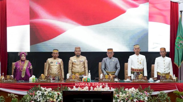 Peringatan Hari Jadi ke-682, Sidrap Terima Bantuan Keuangan Provinsi Rp15 Miliar