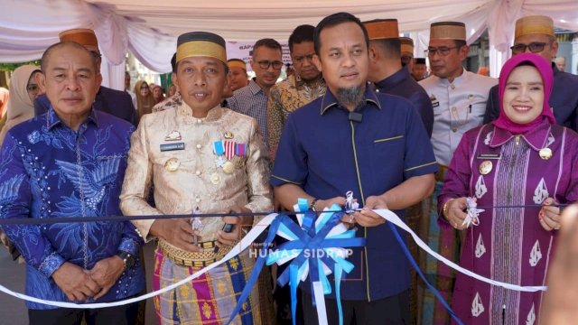 Gubernur Sulsel Resmikan Jalan Muhammadiyah Rappang di Hari Jadi ke-682 Sidrap