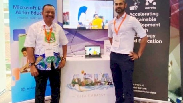 Kepala SMPN 2 Pangsid Bawa Sidrap ke Panggung AI Internasional