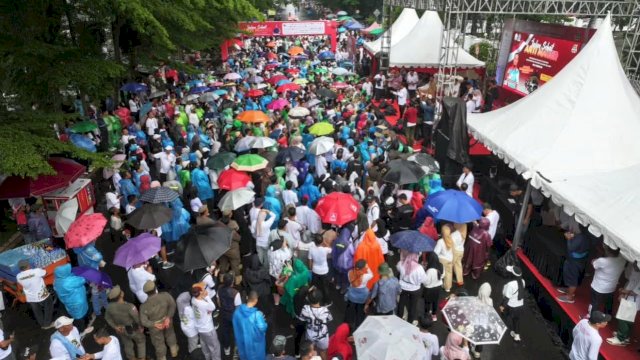 Gubernur Sulsel Implementasikan Gerakan ASRI Lewat Anti Mager dan Korve Bersama Warga