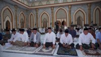 Tarawih Perdana, Bupati Luwu Ajak Warga Jadikan Ramadan Momentum Perbaikan Diri