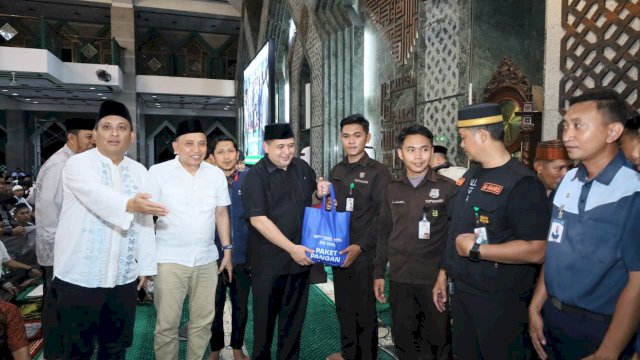 Genap Setahun Memimpin, Munafri Doa dan Muhasabah di Al Markaz