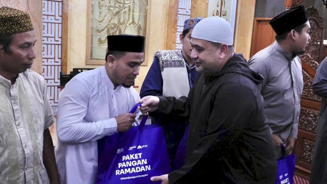Lewat Sholat Subuh, Wali Kota Makassar Rajut Sinergi dengan Masyarakat