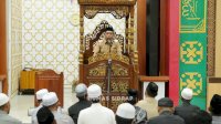 Bupati Paparkan Keberhasilan Ekonomi Sidrap saat Tarawih Berjamaah di Tanru Tedong