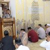 Bupati Syaharuddin Ajak Petani Perhatikan Zakat dan Sedekah saat Tarawih di Pitu Riawa