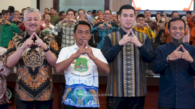 Ekonomi Sidrap Tumbuh 7,71 Persen,&nbsp; Gubernur Sulsel Apresiasi Kepemimpinan Syaharuddin Alrif