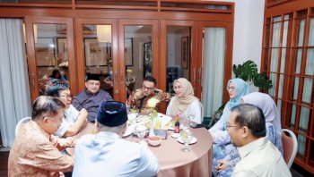 Hadiri Halal Bihalal JK, Andi Ina Dinilai Kirim Sinyal Jelang Musda Golkar Sulsel