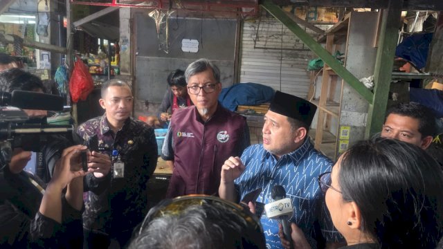 Wali Kota Makassar Sidak Pasar Pabaeng-baeng, Pastikan Harga Bahan Pokok Stabil Jelang Idul Fitri