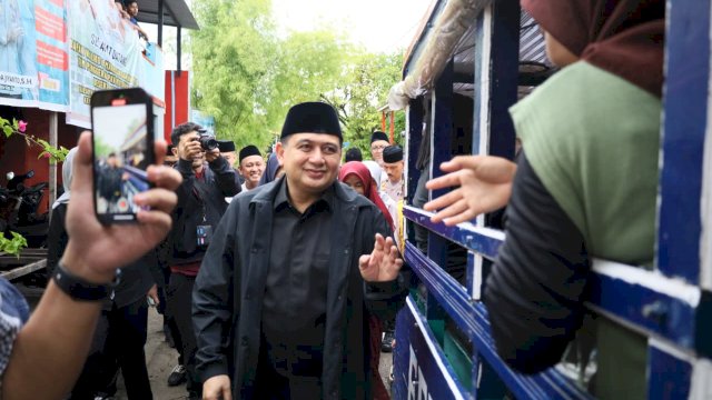 Wali Kota dan Ketua TP PKK Tutup Safari Ramadan di Sangkarrang, Perkuat Kebersamaan Warga Pulau