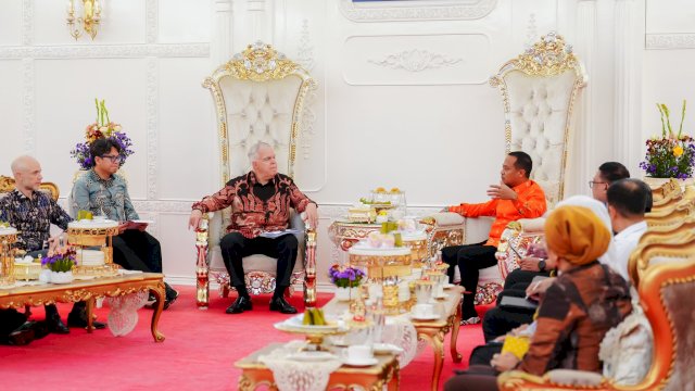 Gubernur Sulsel Sampaikan Pesan Perdamaian Saat Terima Kunjungan Kedubes Amerika Serikat