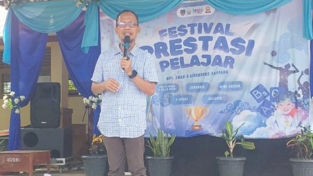 &ldquo;Siapa Pun Bisa Menjadi Apa Pun&rdquo; Menggema di Penutupan Festival Pelajar Sidrap