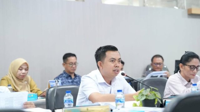 Komisi B DPRD Sulsel Bahas LKPJ Gubernur 2025, Tekankan Evaluasi dan Akuntabilitas