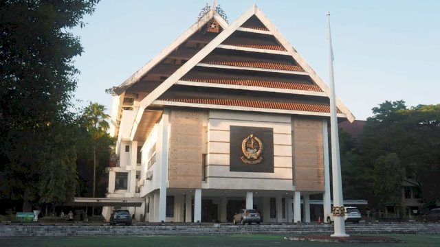 Pemprov Sulsel, Pengaktifan Kamrianto Sesuai Aturan
