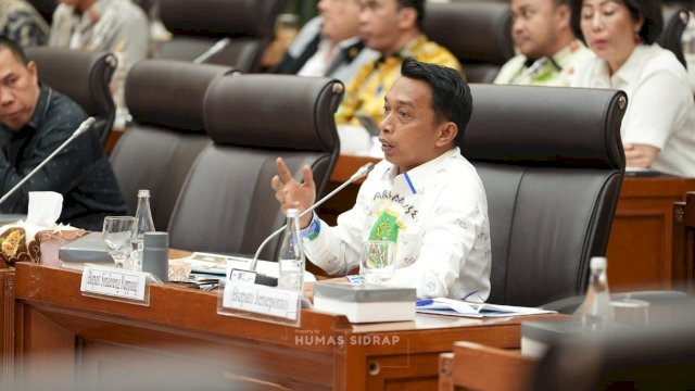 Di Balik Megaproyek PLTB, Syaharuddin Alrif Soroti Ketimpangan: Daerah Hanya Jadi Penonton?
