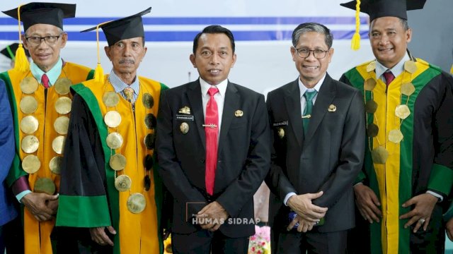 Perkuat Generasi Religius, Bupati Sidrap Hadiri Wisuda IAI DDI dan Teken MoU