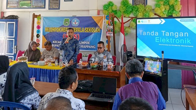 Percepat Digitalisasi, Dinas Kominfo Sidrap Sasar Kepala SD di Tellu Limpoe