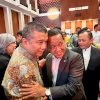 Erwin Aksa dan Bahlil Lahadalia Tunjukkan Keakraban di Peluncuran Buku Sarmuji