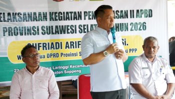Wakil Ketua DPRD Sulsel Tinjau Langsung Proyek APBD di Soppeng
