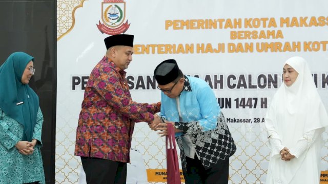 Lepas JCH Makassar, Munafri: Haji Bukan Tamasya, Fokus Ibadah dan Jaga Kesehatan