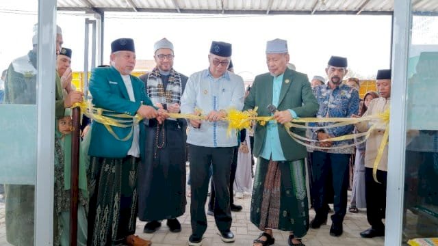 Wabup Barru Tutup Milad ke-87 DDI, Dorong Kemandirian Pesantren Lewat Toserba