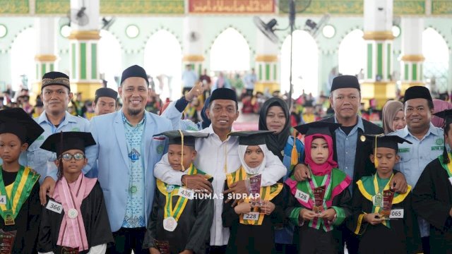 Wisuda 638 Santri, Sidrap Pertegas Arah Jadi Lumbung Generasi Qurani