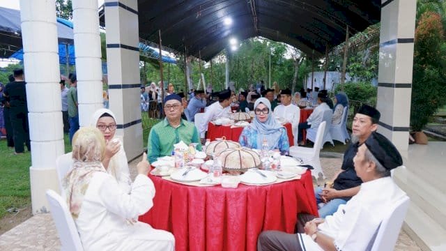 Wabup Gelar Buka Puasa Warga Padati Rujab