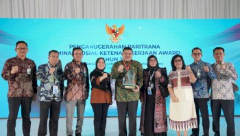 Wali Kota Makassar Raih Paritrana Award, Bukti Komitmen Lindungi Pekerja Rentan