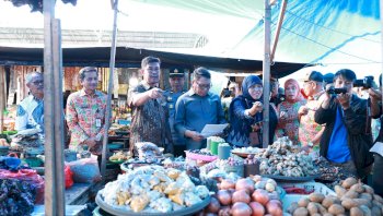 Jelang Idul Adha, Pemkab Bulukumba Klaim Harga Stabil&mdash;Minyak Goreng Jadi Alarm Inflasi