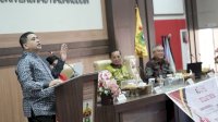 Kuliah Umum di FH Unhas, Appi Beberkan Perjalanan dari Penyiar Radio hingga Wali Kota Makassar