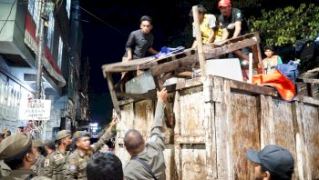 Puluhan Tahun Semrawut, Pasar Tumpah di Jalan Veteran Makassar Akhirnya Ditertibkan